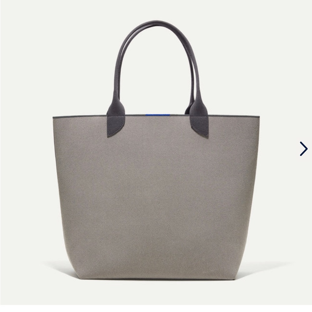Authentic Rothy’s lightweight tote in iron gray Euc
